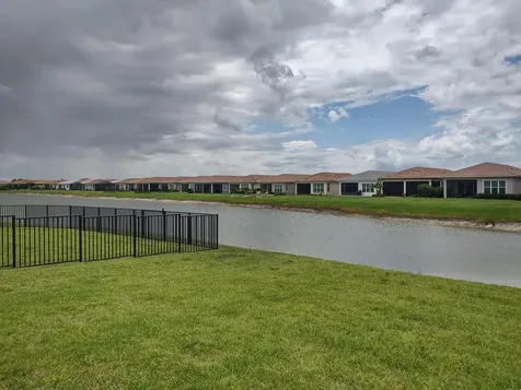 9240 SW Miracoli Way Port St Lucie FL 34987