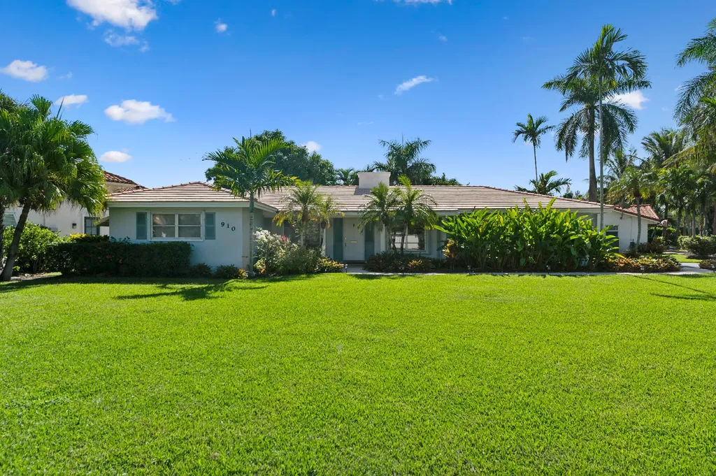 910 Bolender Drive Delray Beach FL 33483