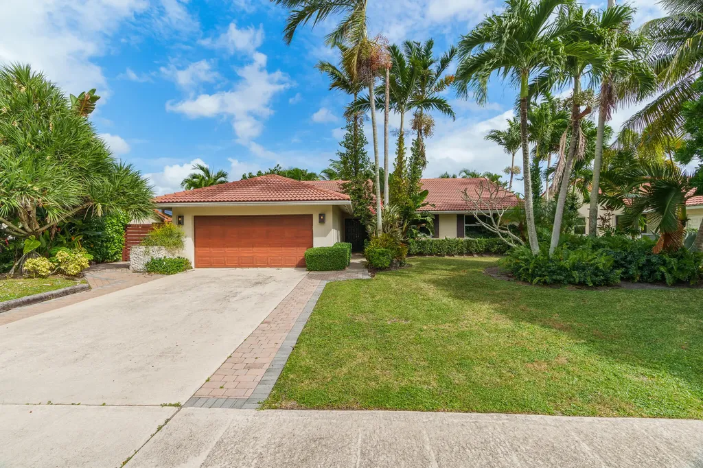 4195 NW 7th Court Delray Beach FL 33445