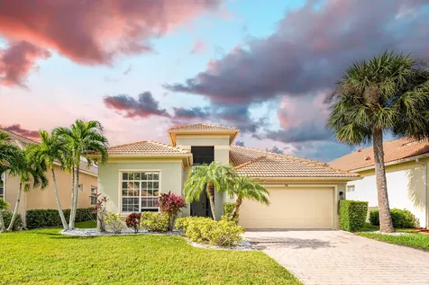 370 NW Stratford Lane Port St Lucie FL 34983