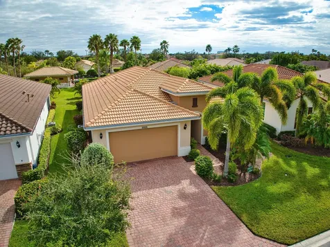10021 SW Oak Tree Circle Port St Lucie FL 34987