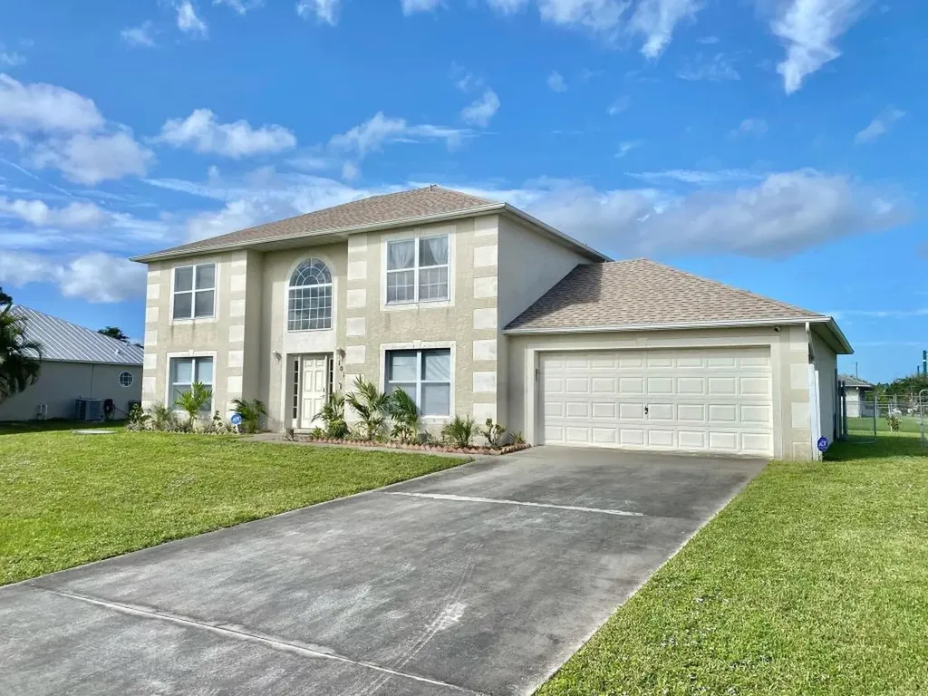 101 SW Fairview Avenue Port St Lucie FL 34983