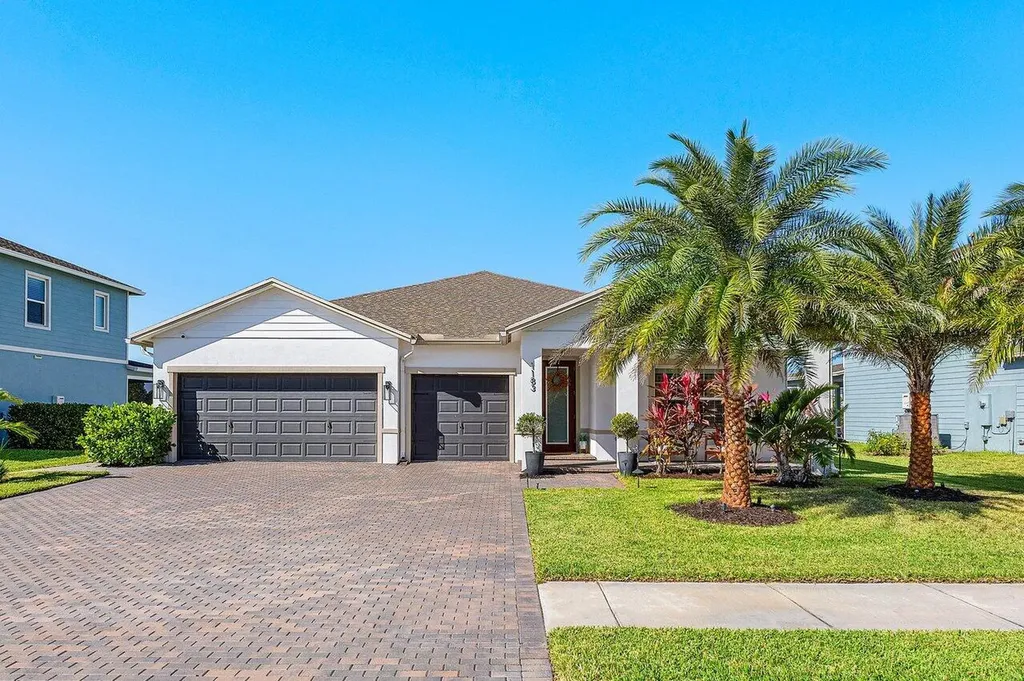 1183 Bushel Creek Crossing Loxahatchee FL 33470
