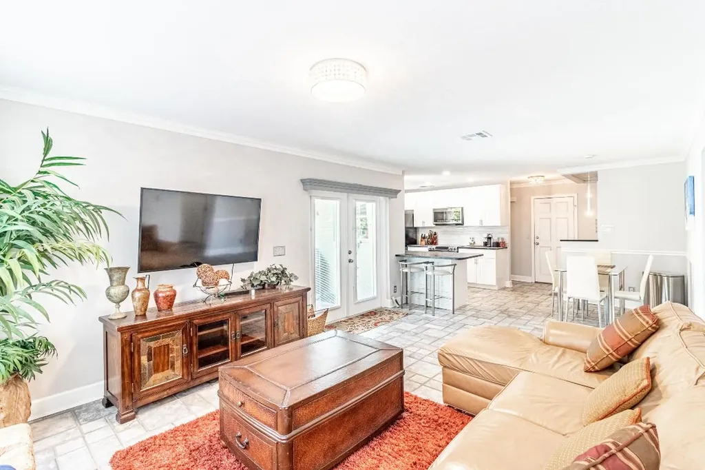 18 Meadows Park Lane Boynton Beach FL 33436