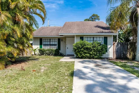1136 16th Avenue SW Vero Beach FL 32962