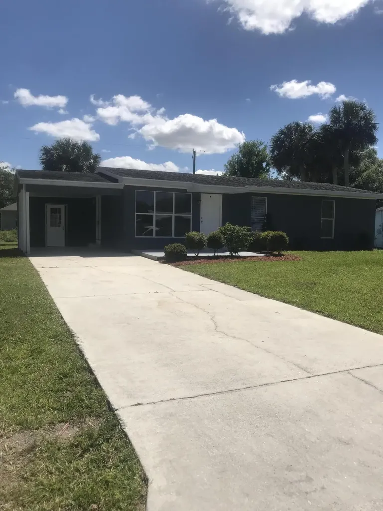 765 Vocelle Avenue Sebastian FL 32958