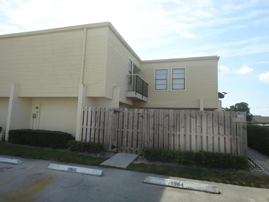 11986 Shakerwood Lane Wellington FL 33414