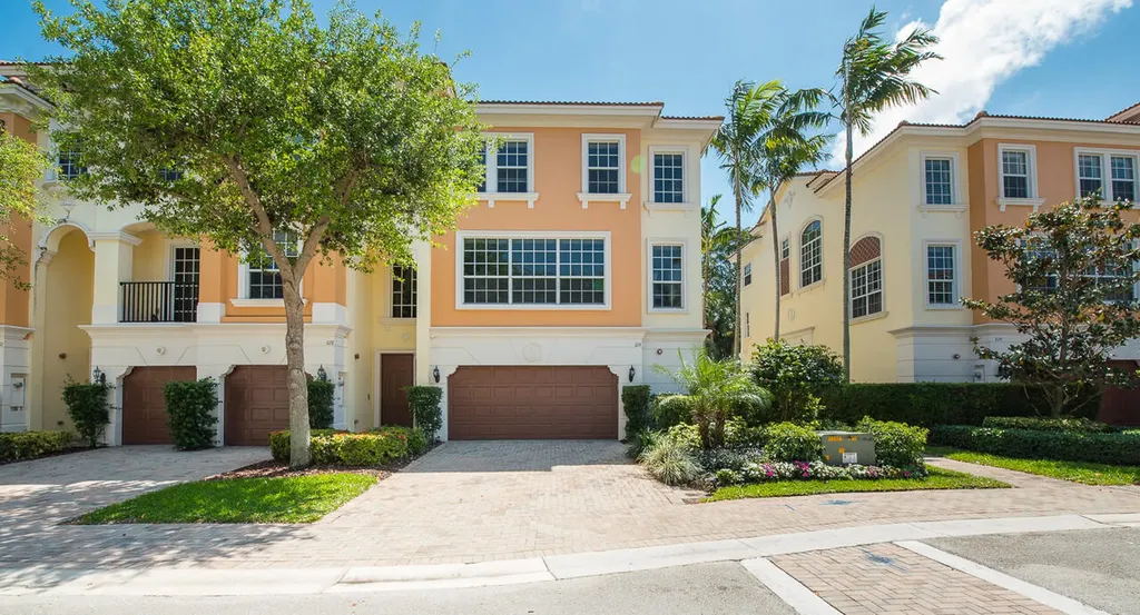 624 NE Francesca Lane Boca Raton FL 33487
