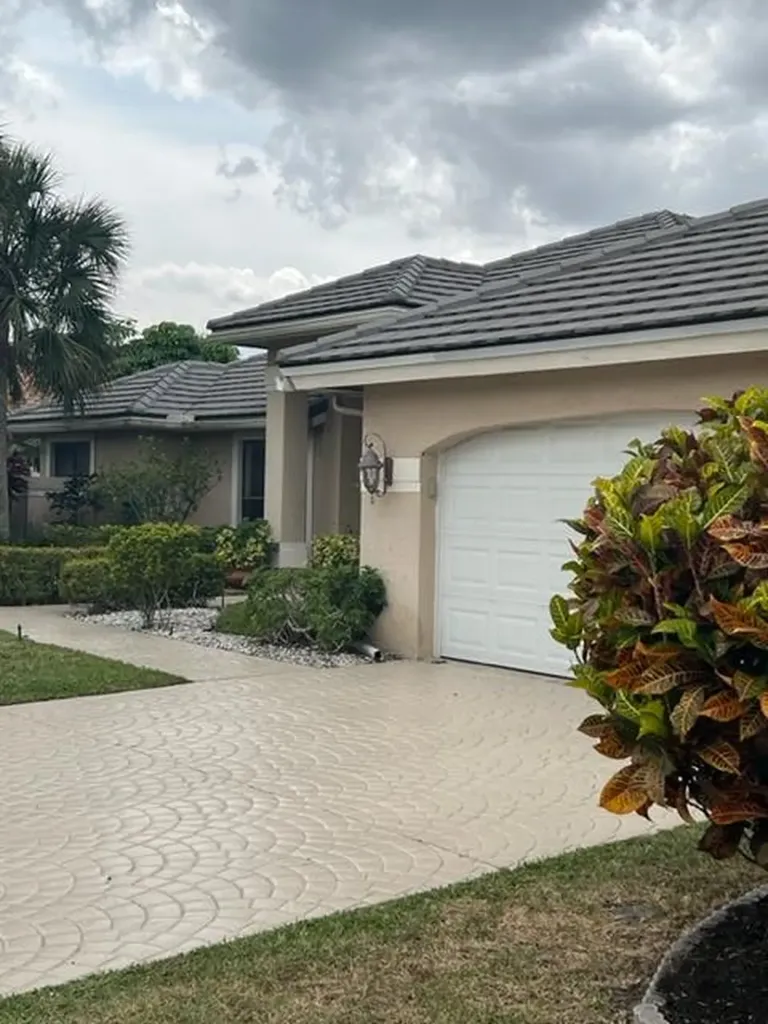 11020 Boca Woods Lane Boca Raton FL 33428