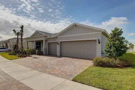 10598 SW Captiva Drive Port St Lucie FL 34987