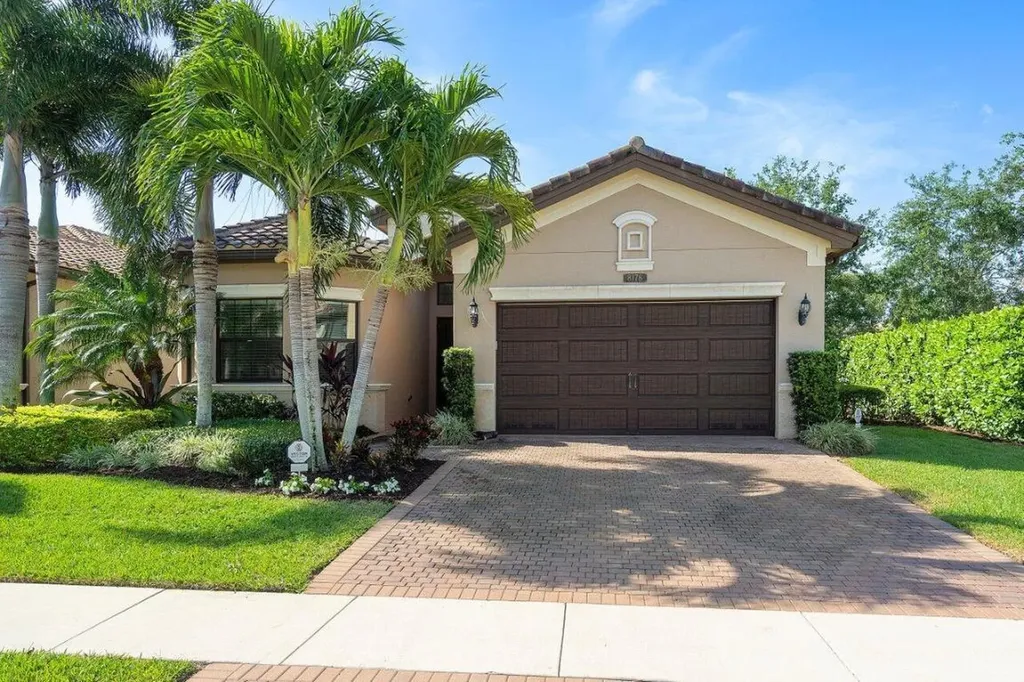 8178 Hutchinson Court Delray Beach FL 33446