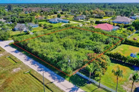 Xxx 76th Trail Palm Beach Gardens FL 33418