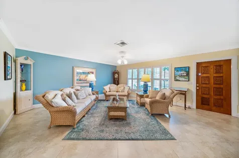 206 SE Villas Street Stuart FL 34994