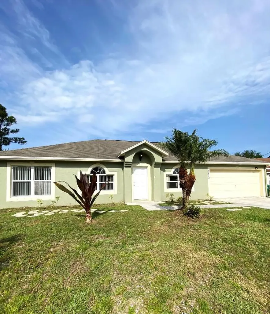 3412 SW Parsons Street Port St Lucie FL 34953