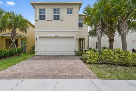 1555 NW Cataluna Circle Port St Lucie FL 34986