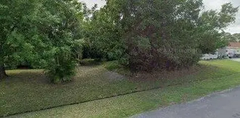 542 NW Sherbrooke Avenue Port St Lucie FL 34983