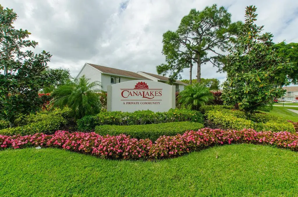 1801 Wharf Lane Greenacres FL 33463