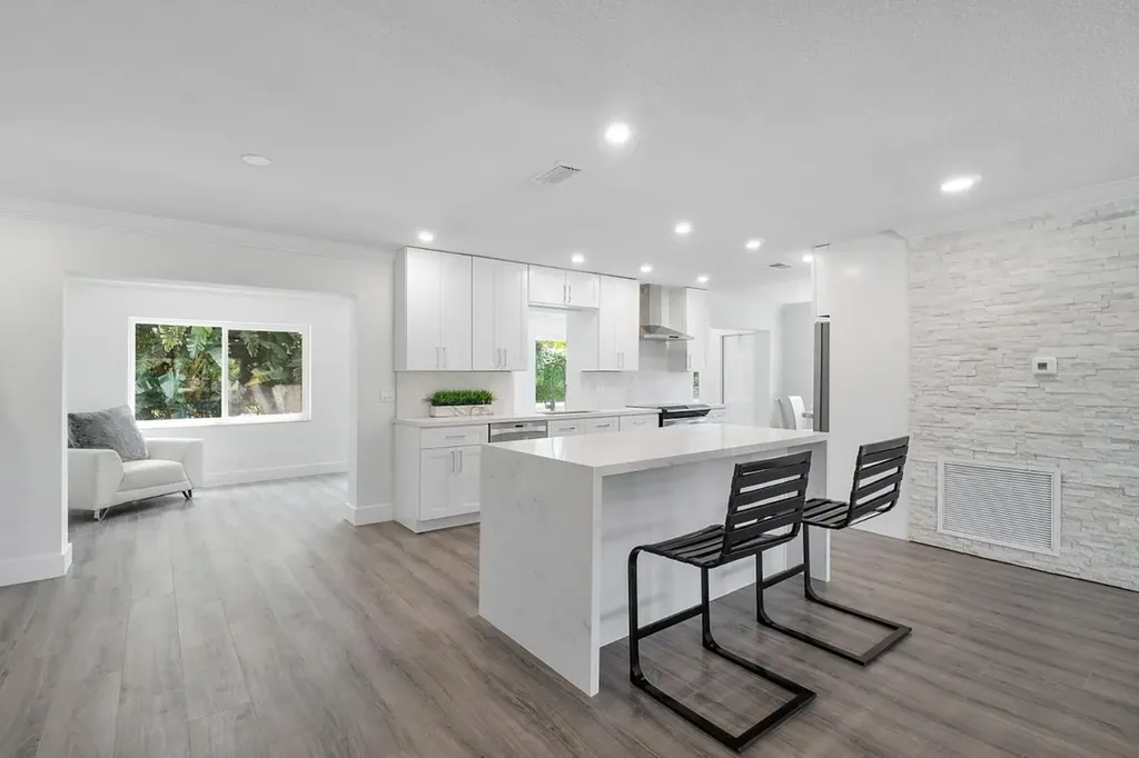 6372 Country Wood Way Delray Beach FL 33484