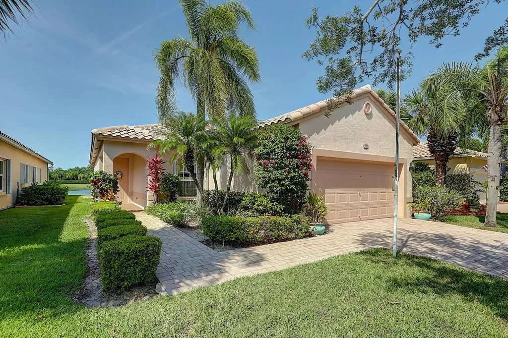 306 NW Treeline Trace Port St Lucie FL 34986