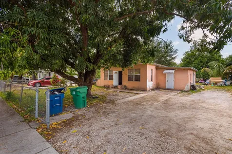 1628 NW 114th Street Miami FL 33167