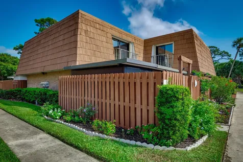 5971 SE Riverboat Drive Stuart FL 34997