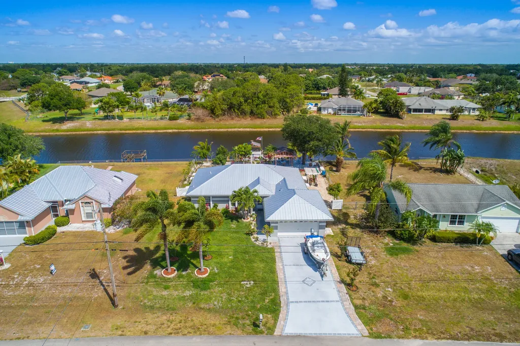 242 SW Ridgecrest Drive Port St Lucie FL 34953