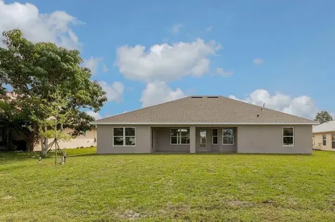 2536 SE Jason Avenue Port St Lucie FL 34952