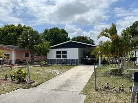 1209 N 24th Street Fort Pierce FL 34950