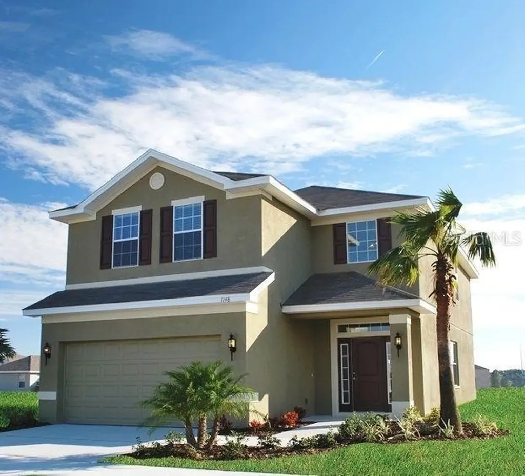 831 NE Whistling Duck Way Port St Lucie FL 34983