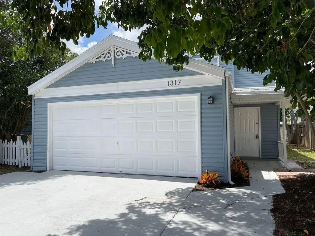 1317 Strawberry Lane West Palm Beach FL 33415