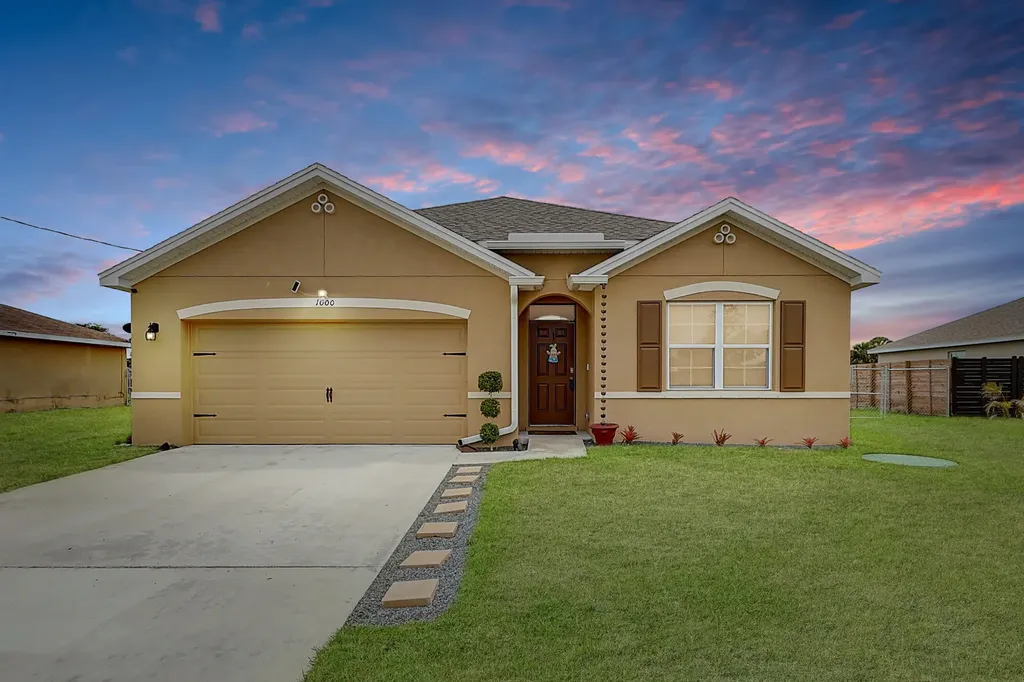 1000 SW Dalton Avenue Port St Lucie FL 34953