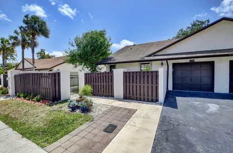 2772 SW 6th Street Delray Beach FL 33445