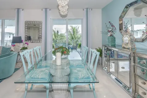 942 Bay Colony Drive S Juno Beach FL 33408