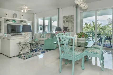942 Bay Colony Drive S Juno Beach FL 33408