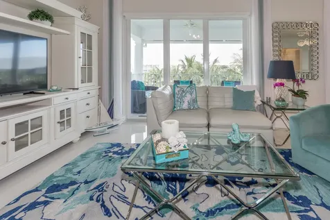 942 Bay Colony Drive S Juno Beach FL 33408