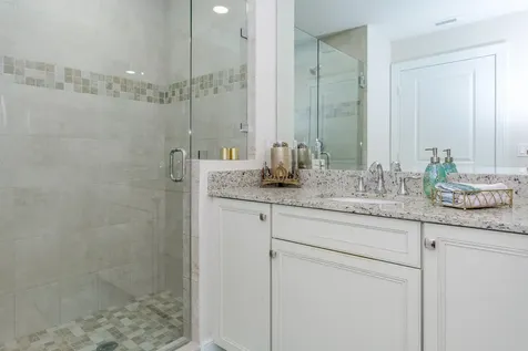 942 Bay Colony Drive S Juno Beach FL 33408