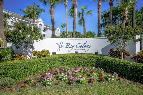 942 Bay Colony Drive S Juno Beach FL 33408