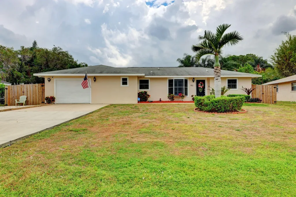 1182 SE Oriental Avenue Port St Lucie FL 34952