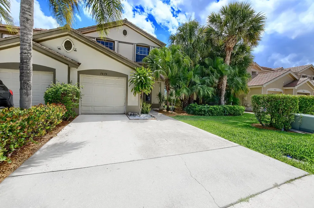 7878 Sienna Springs Drive Lake Worth FL 33463