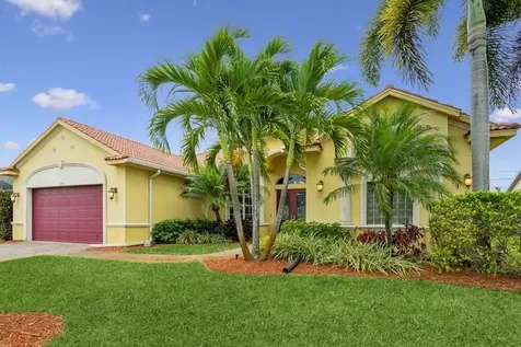 3279 SE West Snow Road Port St Lucie FL 34984