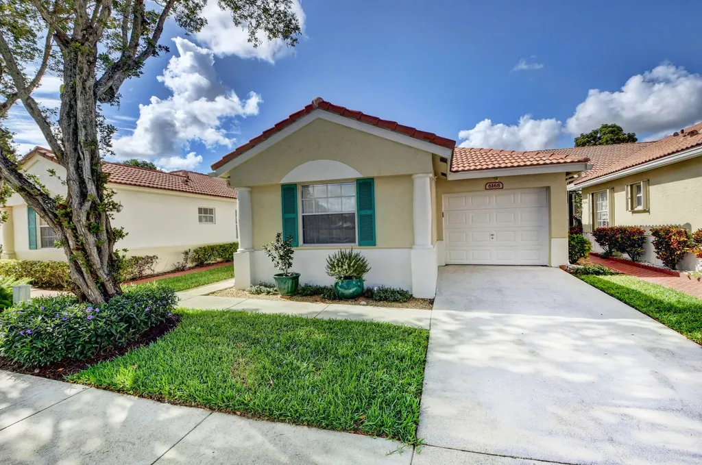 6168 Floral Lakes Drive Delray Beach FL 33484
