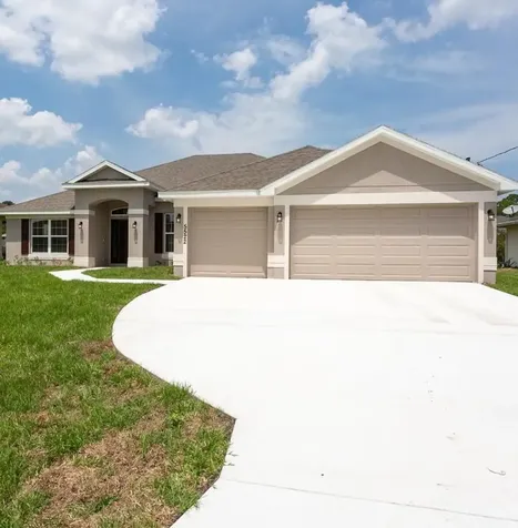 5235 NW Iredell Street Port St Lucie FL 34986