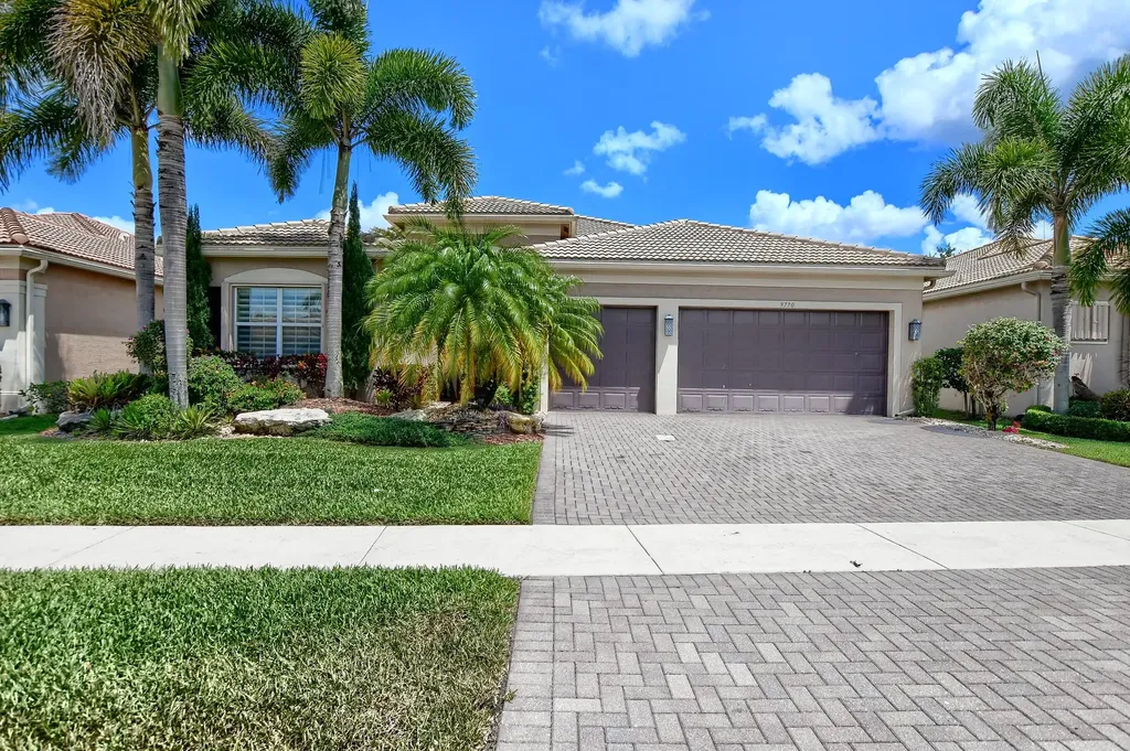 9770 Dovetree Isle Drive Boynton Beach FL 33473