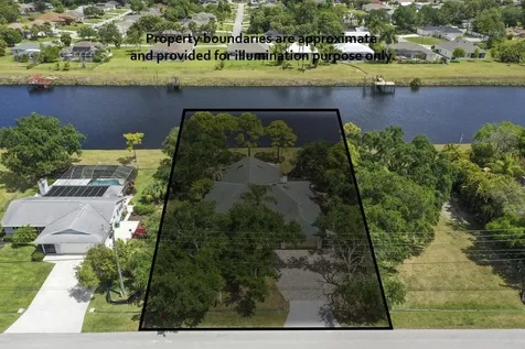 1543 SW Abingdon Avenue Port St Lucie FL 34953