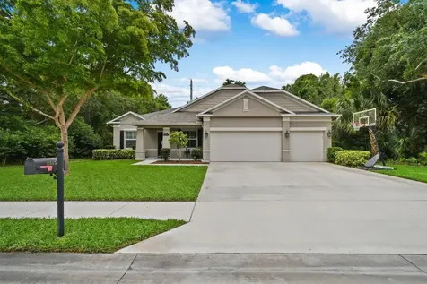 2515 Madewood Drive Fort Pierce FL 34981