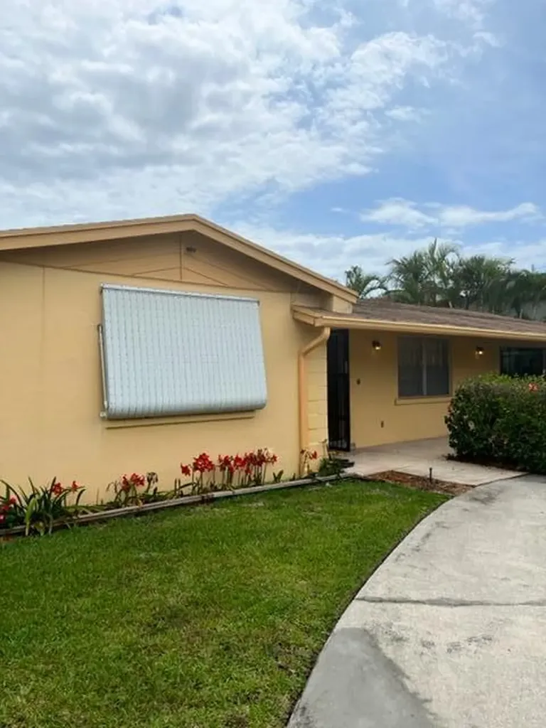 500 Venice Drive Boynton Beach FL 33426