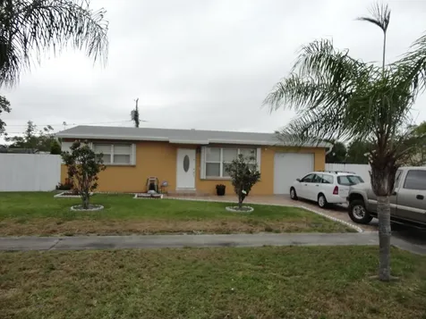 113 Cayman Drive Palm Springs FL 33461