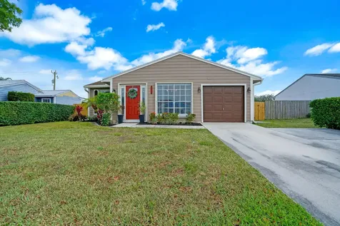 10664 Misty Lane Royal Palm Beach FL 33411