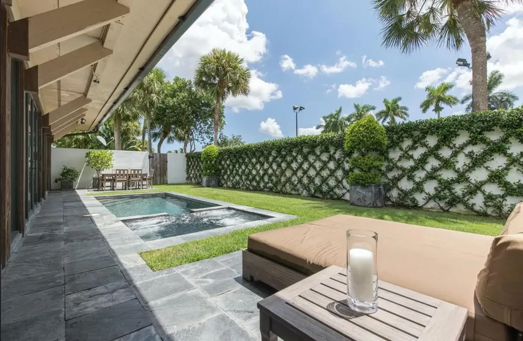 11802 Wimbledon Circle Wellington FL 33414