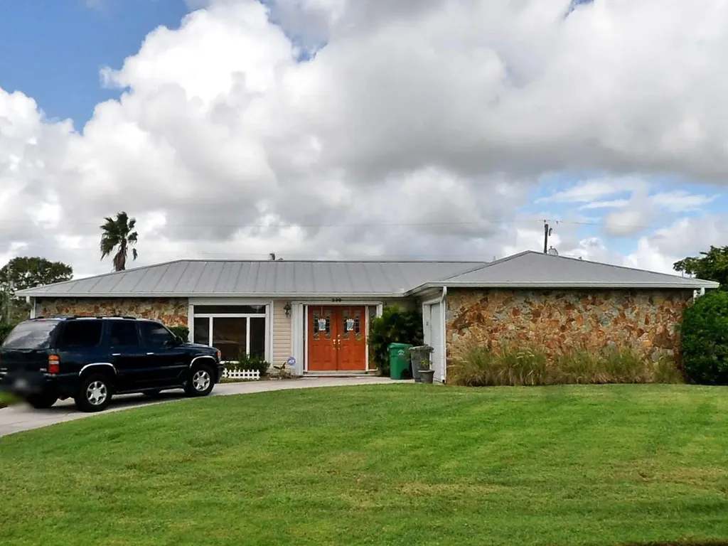 299 SW Holden Terrace Port St Lucie FL 34984